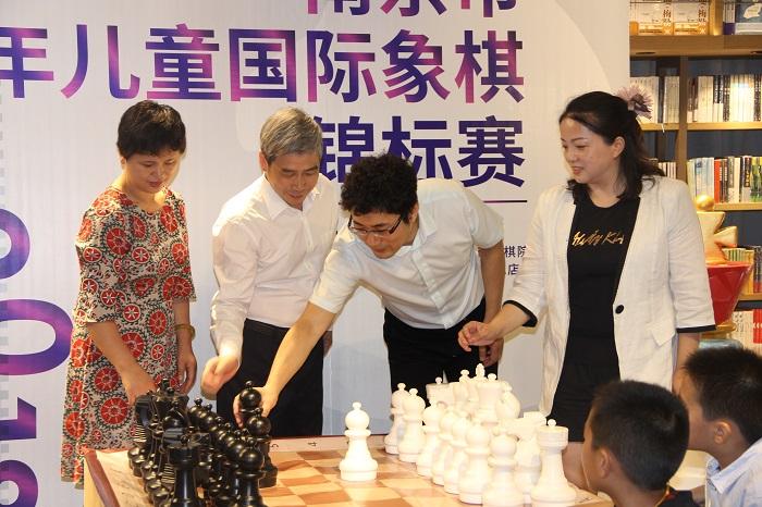 江宁少儿围棋培训收费标准
