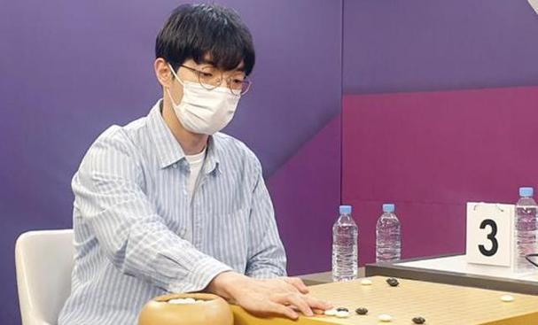 韩国围棋手李元荣