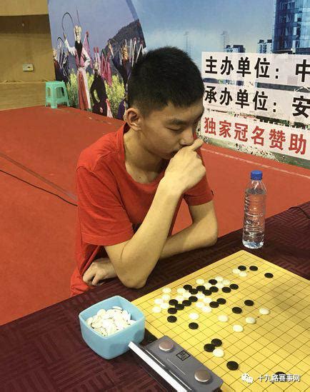 少儿围棋培训哪种好些呢