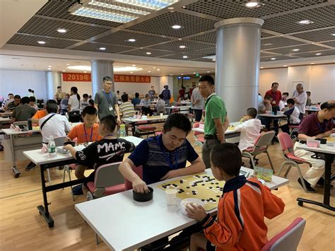 围棋比象棋好玩吗