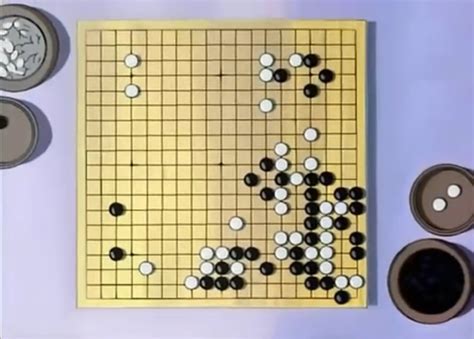 如何击败初级电脑在围棋游戏中