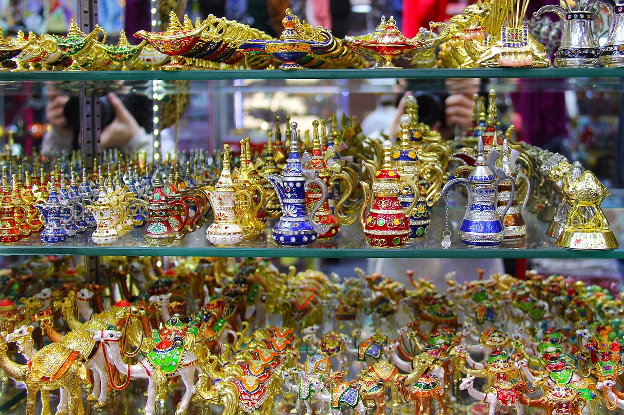 奢华购物天堂：迪拜机场免税店揭秘